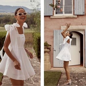 DISSH Aisle White Bow Linen Bow Mini Dress